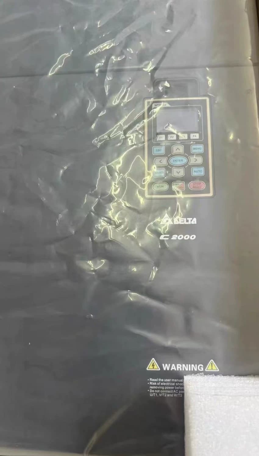 100 % upouusi alkuperäinen ja aito Delta VFD1600C43A-00 Taajuusmuuttajat Käyttöservomoottori