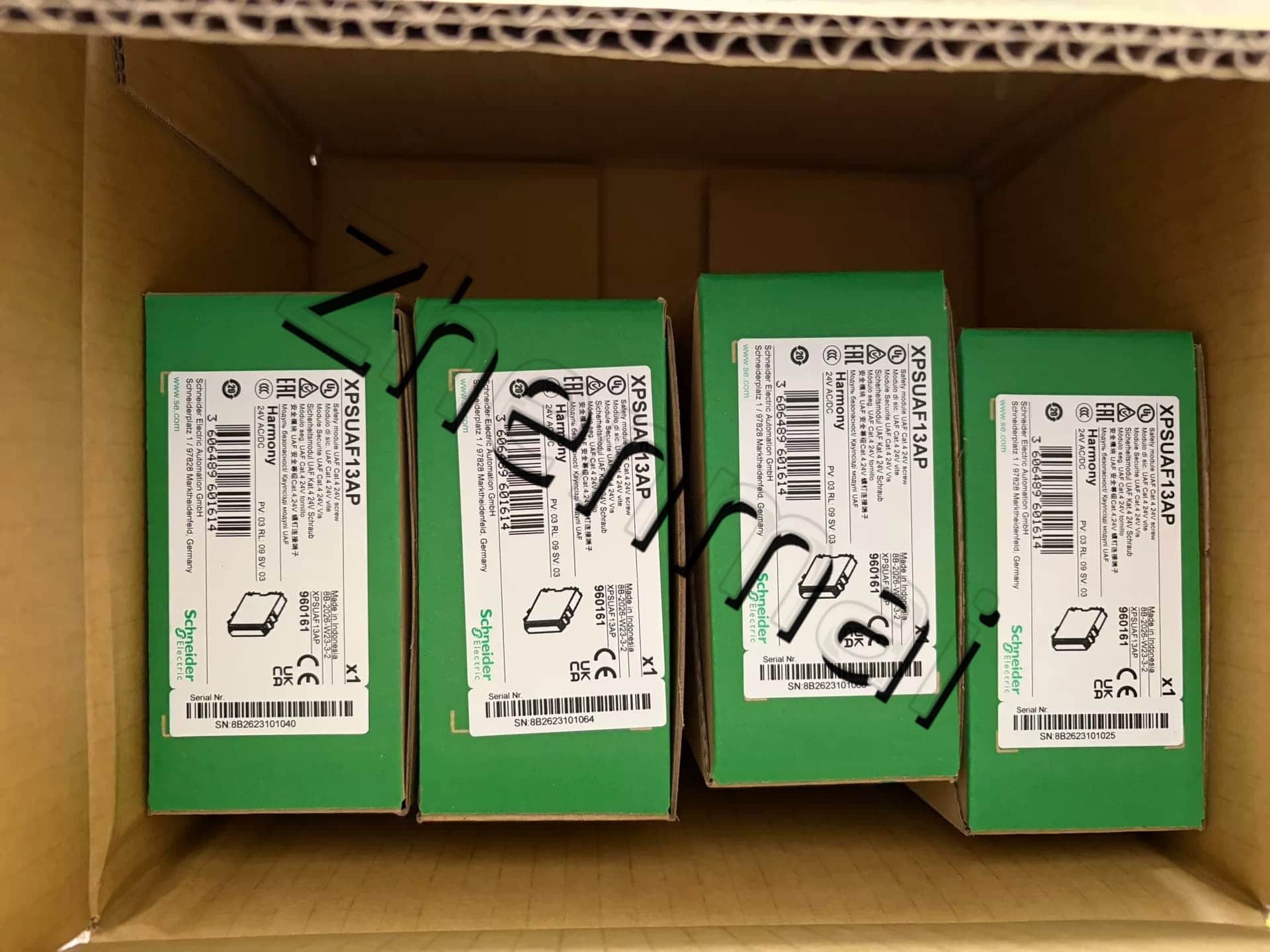100 % upouusi, alkuperäinen ja aito Schneider XPSUAF13AP Taajuusmuuttajat, katkaisijat, kontaktorit, suojalaitteet