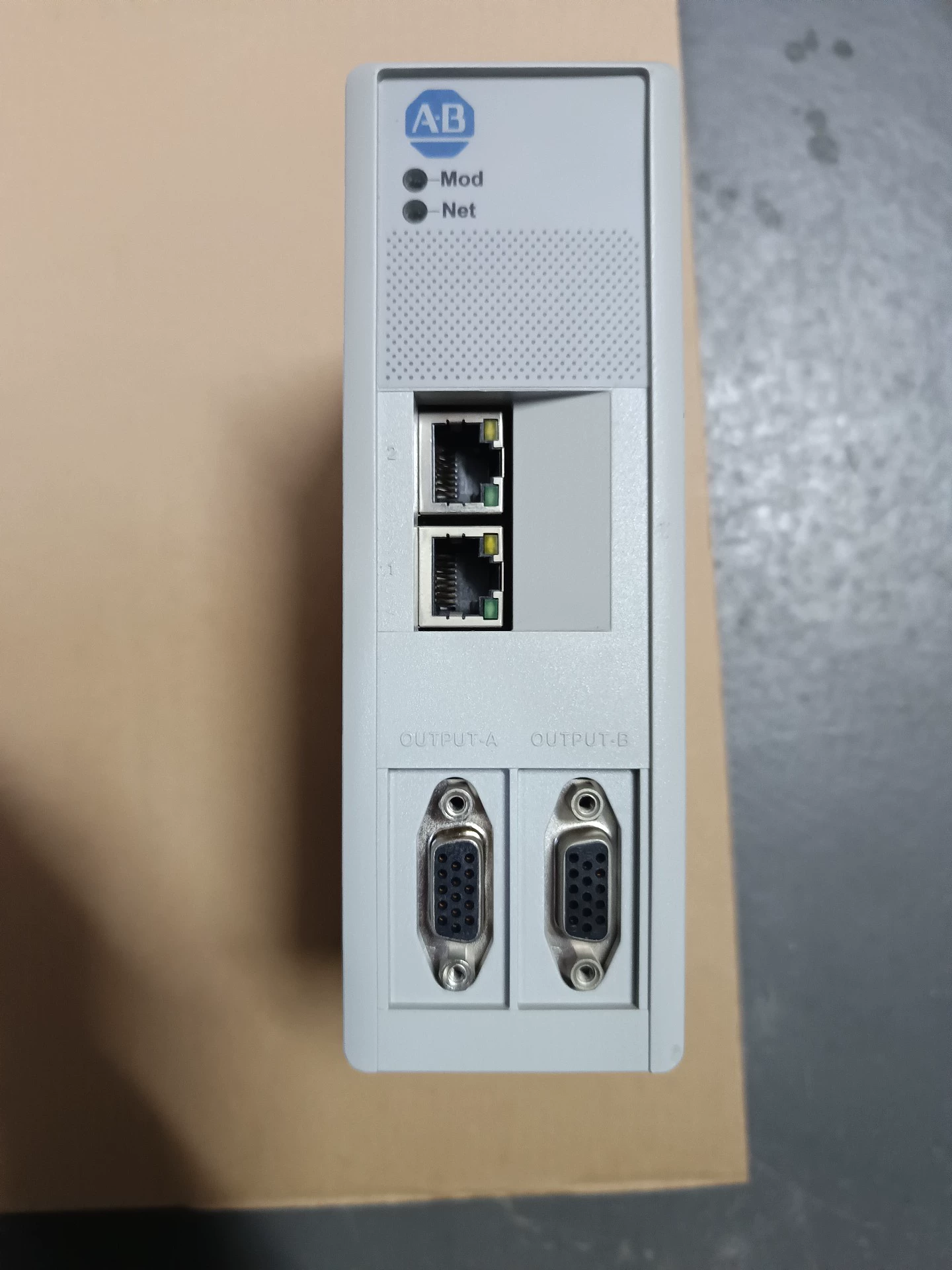 2198-ABQE Kinetix 5500 servo, upouusi ja aito