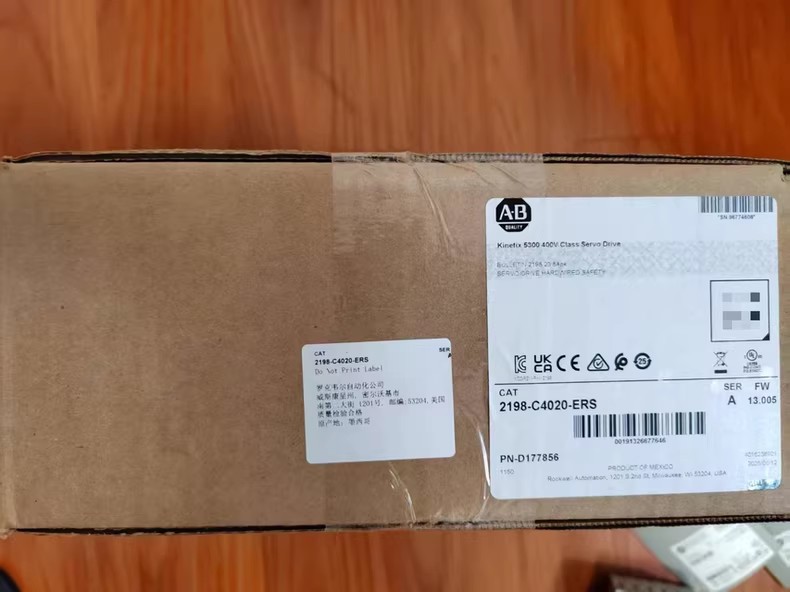 2198-C4020-ERS Kinetix 5300 Servo Drive, upouusi ja aito Nopea toimitus