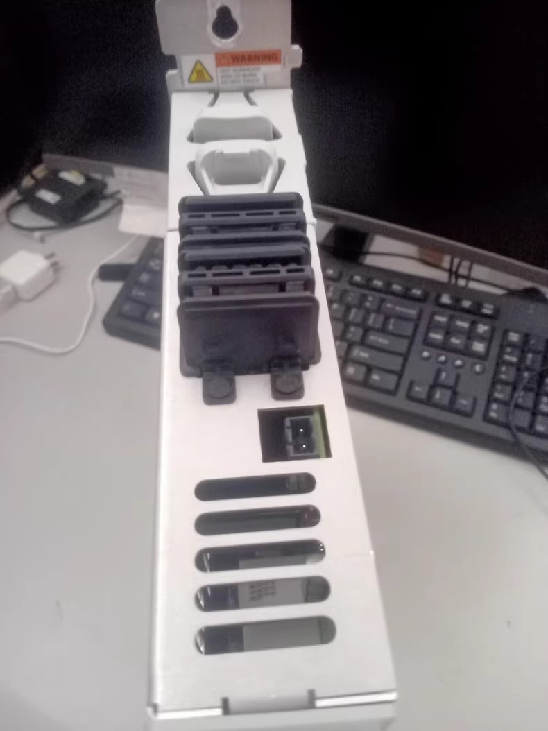 2198-CAPMOD-2240 Kinetix 5700 Cap Module, upouusi ja aito Nopea toimitus