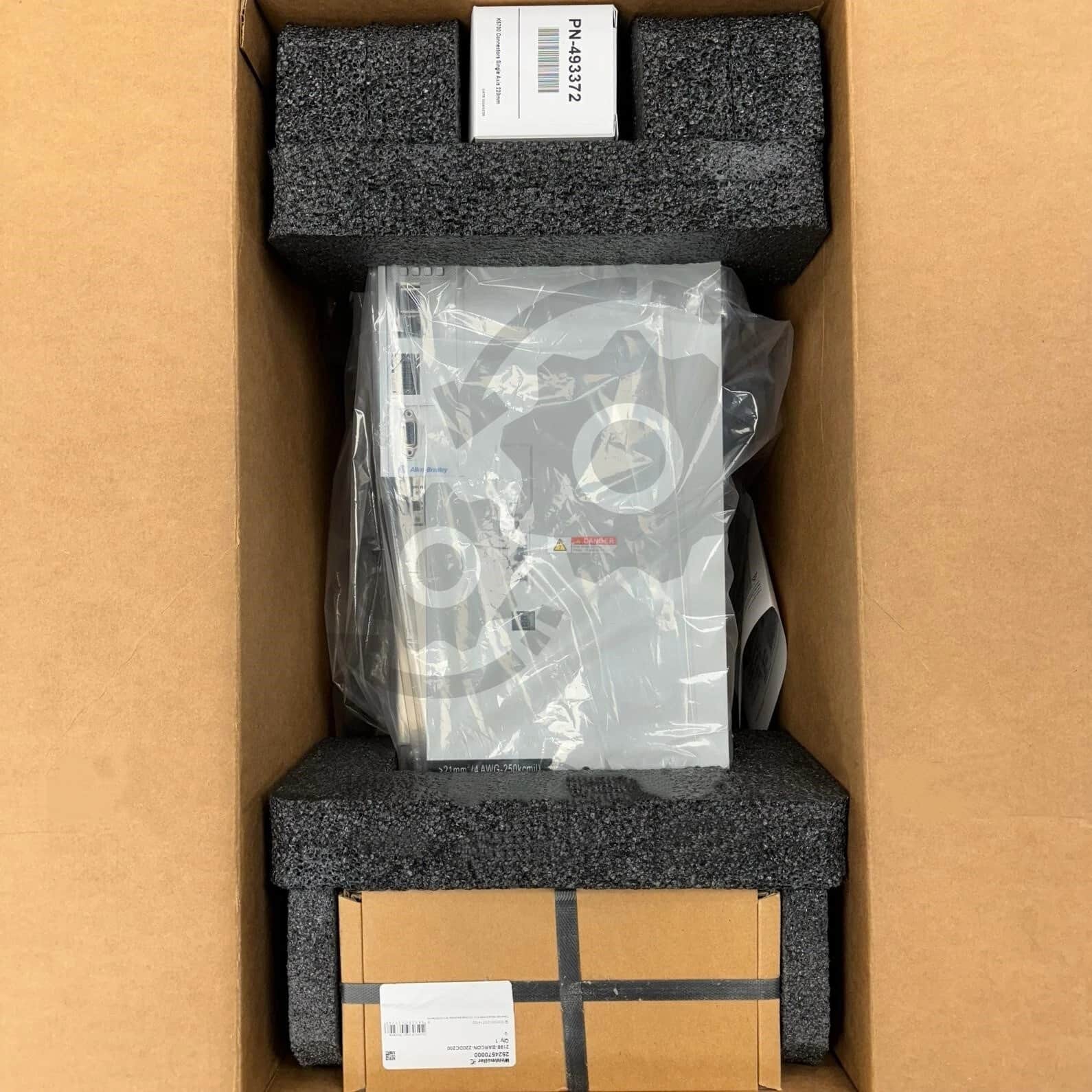 2198-S263-ERS3 Kinetix 5700 servo, upouusi ja aito