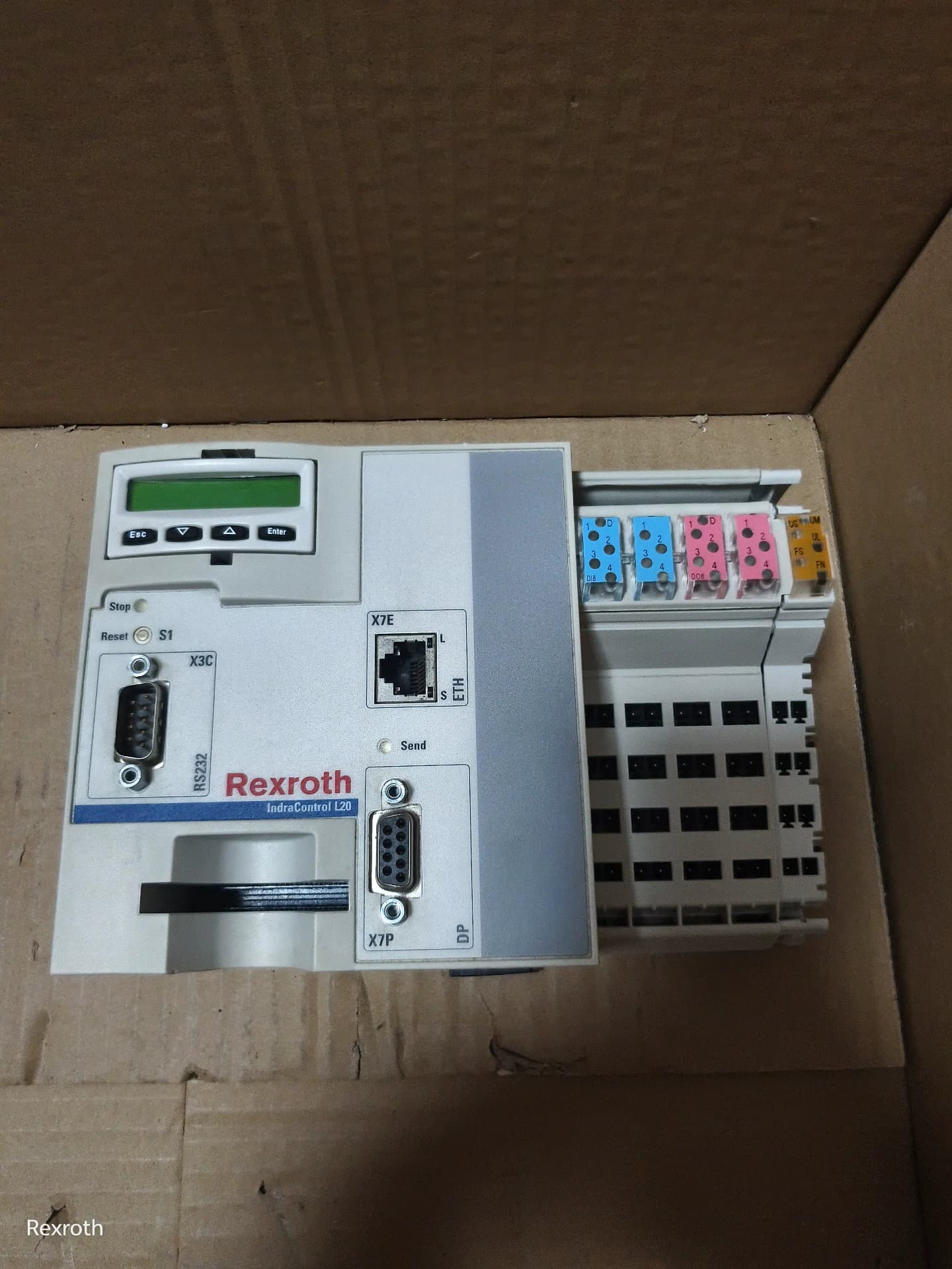 Upouusi alkuperäinen Bosch Rexrothin servomoottori CML20.1-NP-120-NA-NNNN-NW servomoottori Nopea toimitus