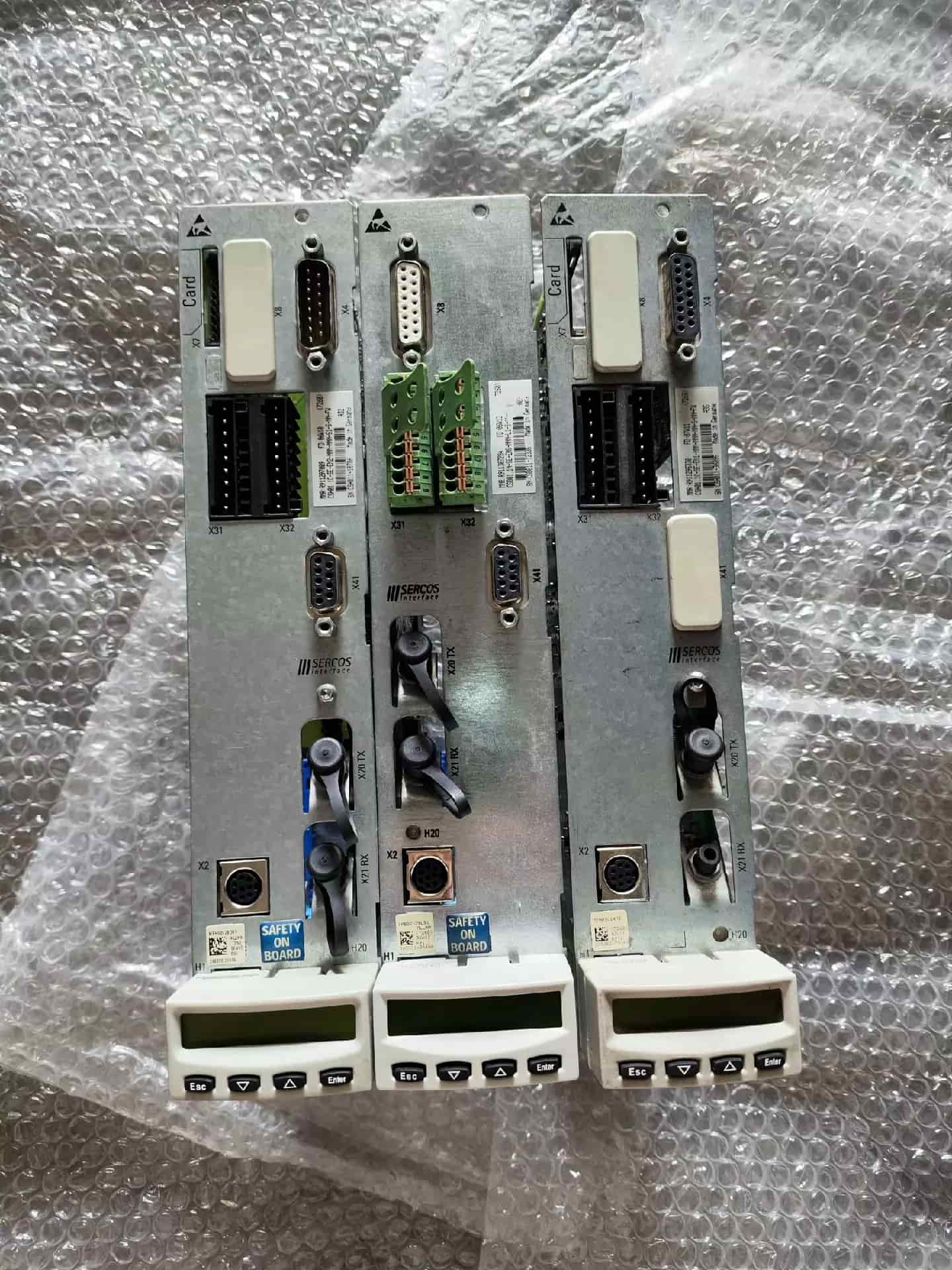Upouusi alkuperäinen Bosch Rexroth -servomoottori CSH01.1C-SE-ENS-NNN-NNN-L1-S-NN-FW Servomoottori Nopea toimitus
