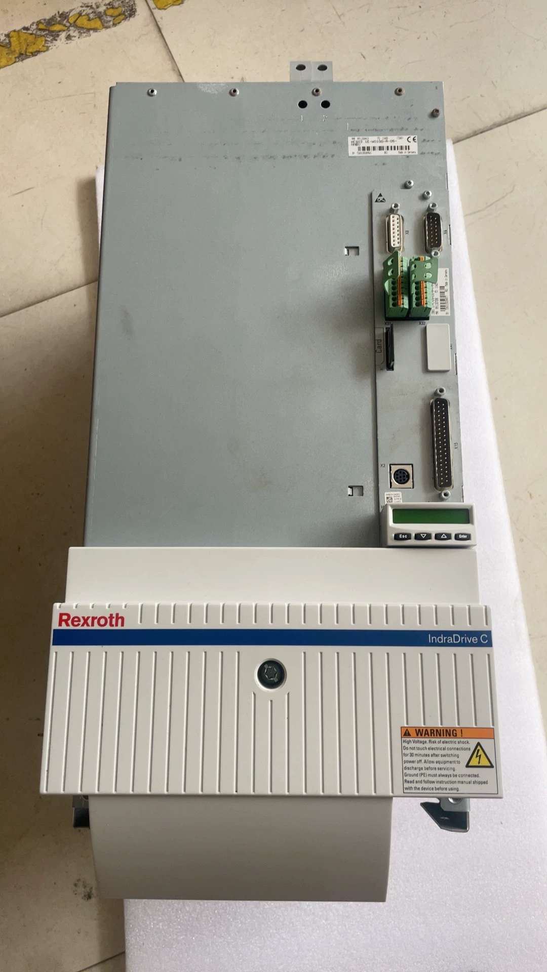 Upouusi alkuperäinen Bosch Rexroth -servomoottori HCS03.1E-W0100 servomoottori nopea toimitus