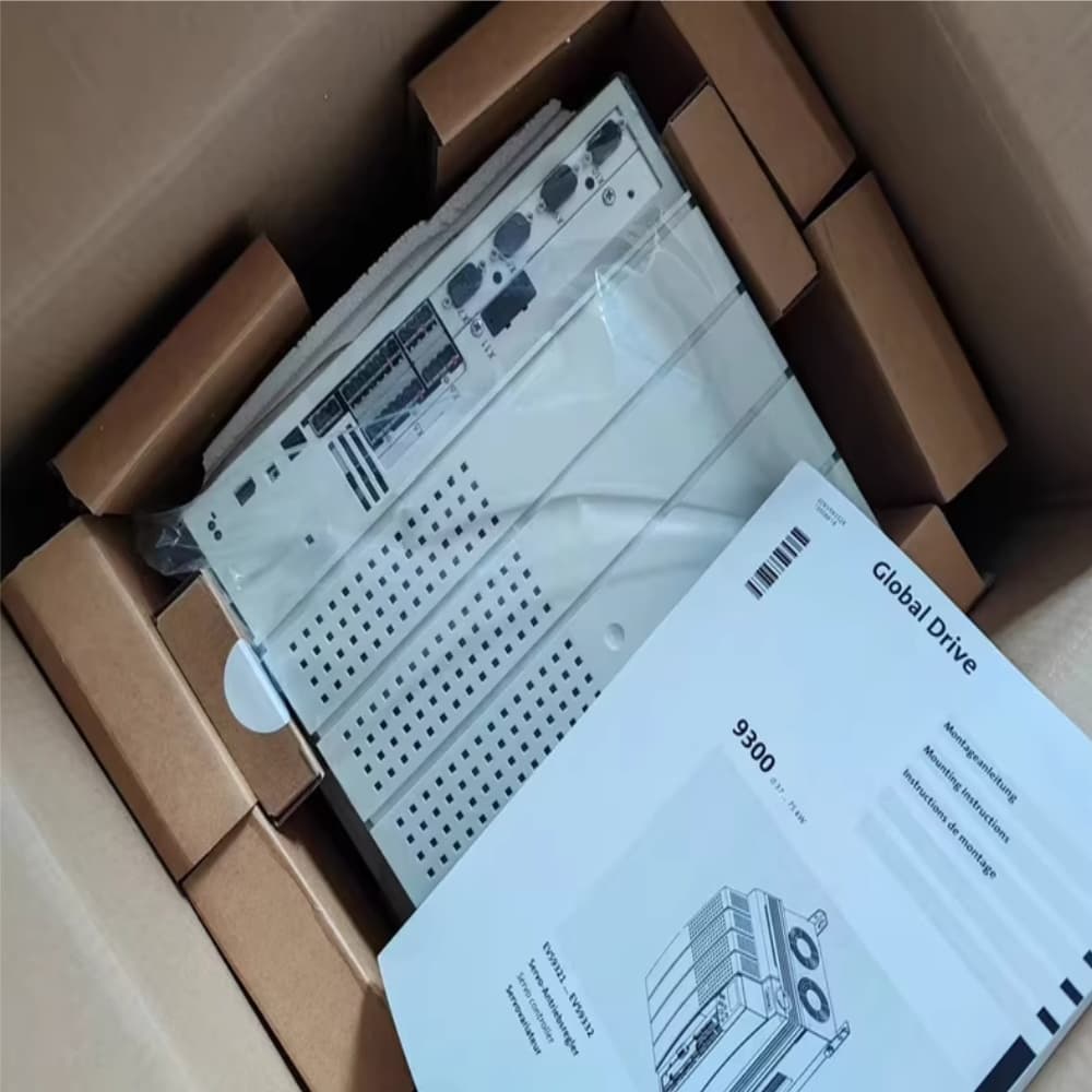 Aito uusi Lenze E82EV152-4C Industrial I/O-moduuli FedEx DHL:n nopea toimitus