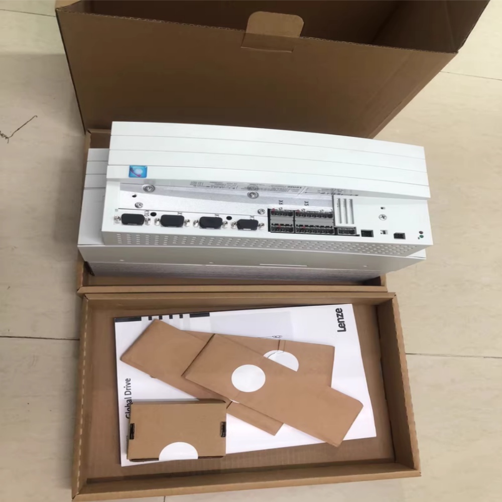 Aito uusi Lenze E94ASHE4604 Industrial I/O-moduuli FedEx DHL:n nopea toimitus