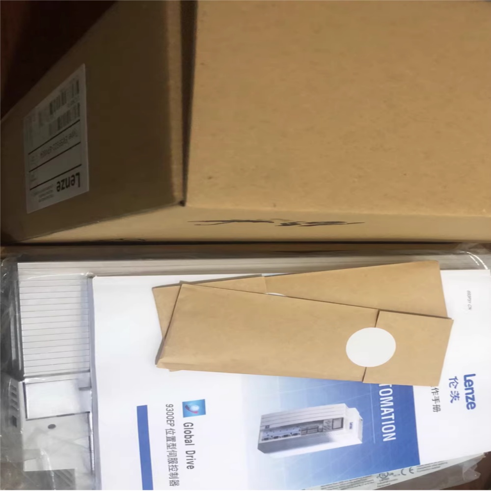 Aito uusi Lenze E94ASSE0044 Industrial I/O-moduuli FedEx DHL:n nopea toimitus