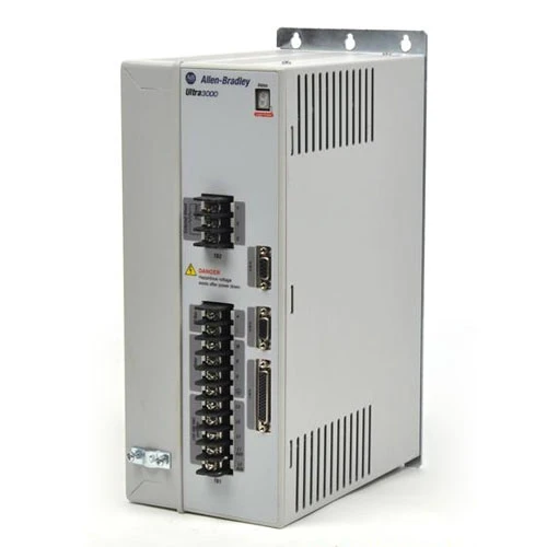 Uusi alkuperäinen 2098-DSD-HV030 Allen-Bradley Digital Servo Drive Nopea toimitus
