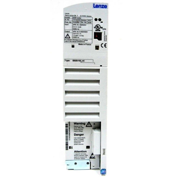 Uusi alkuperäinen Lenze E82EV152-4C 1,5 kW invertteri 380-480 V DHL FedEx nopea toimitus